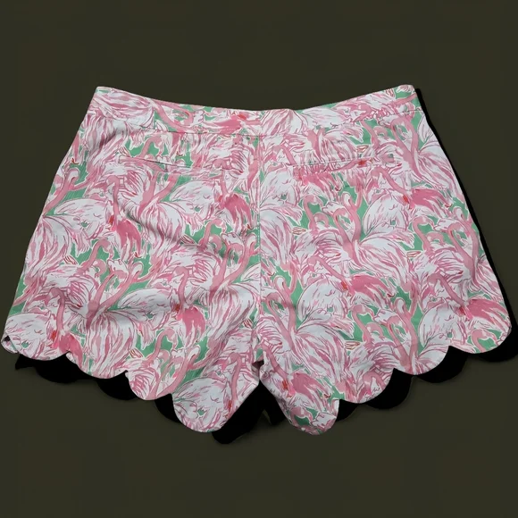 Lilly Pulitzer The Buttercup Short Scalloped Hem Flamingo Print - Picture 2 of 7